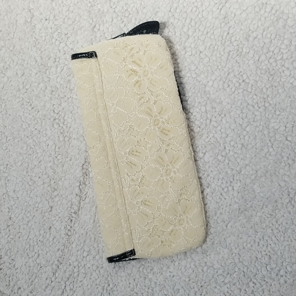 Lace & Leather Clutch - Picture 5 of 5
